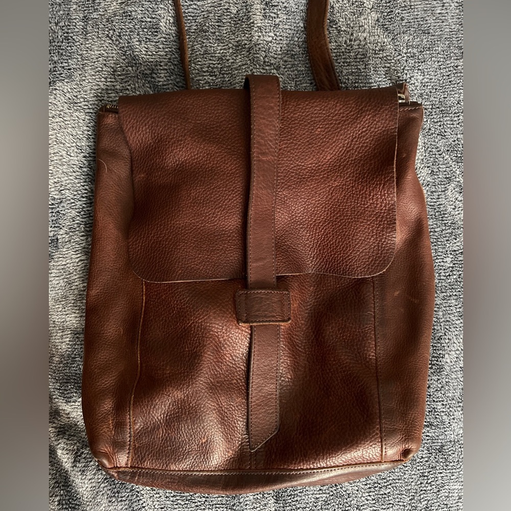 Duluth Trading Lifetime Brown  Medium Convertible Backpack Bag